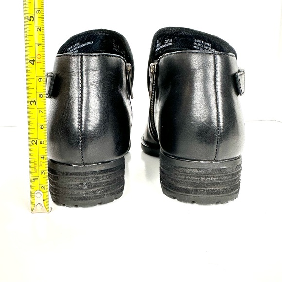 Born Kristina Black Leather Ankle Booties Size 6M - Picture 13 of 16